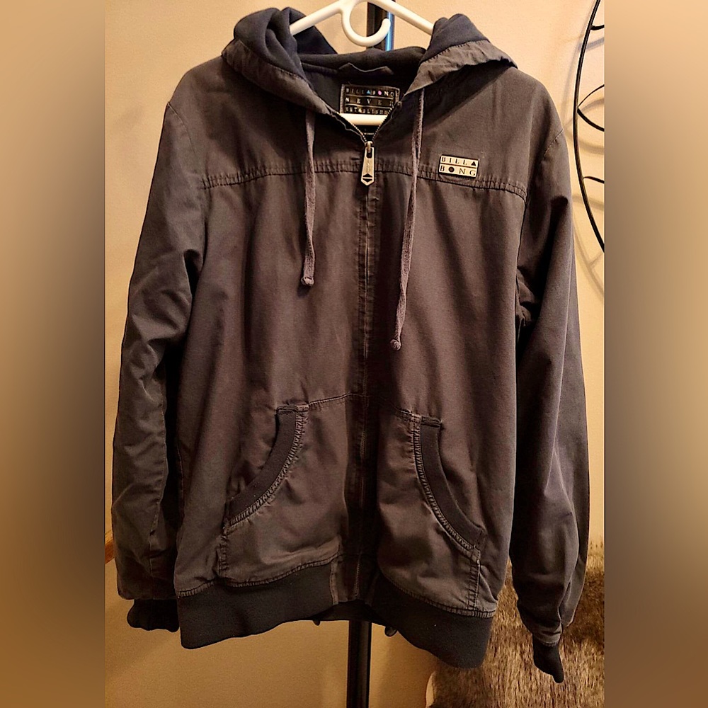 Nice, light and warm jacket.